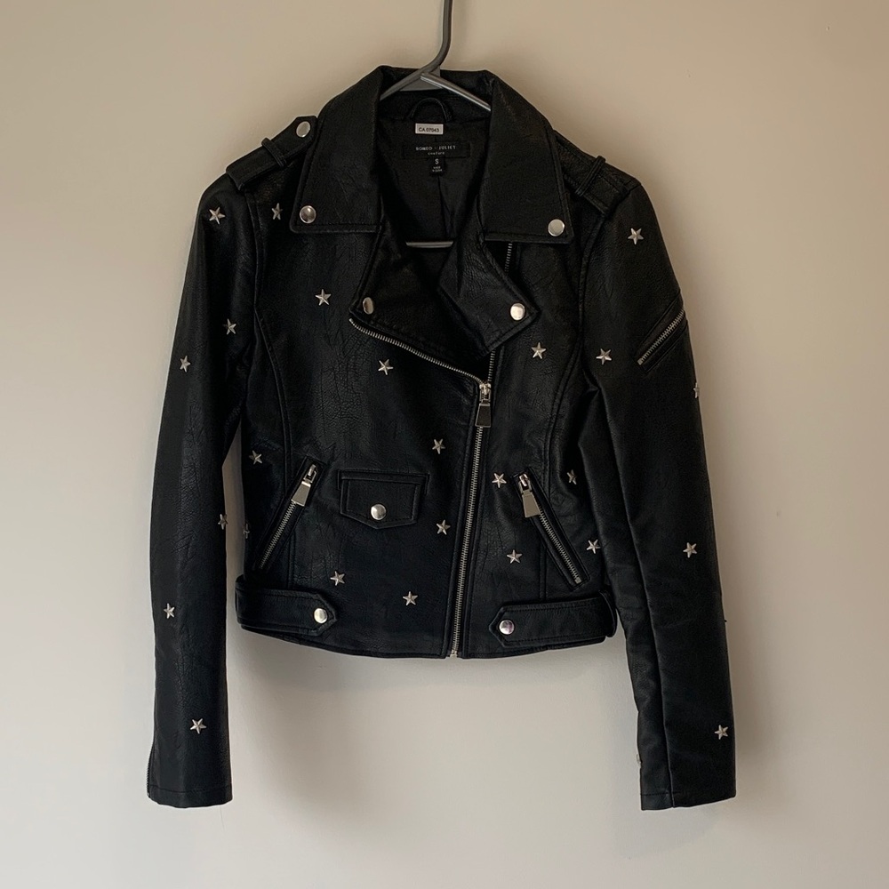 Romeo & Juliet Couture Black Faux Leather Jacket with Silver Star Accents Size S
